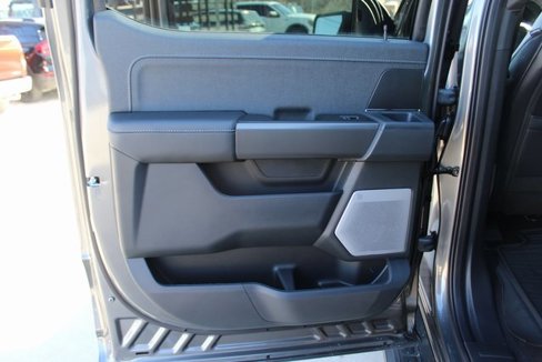 New 2025 Ford F150 Lariat w/ Equipment Group 502A High image 8