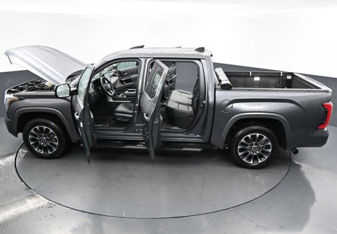 Used 2023 Toyota Tundra Limited image 39