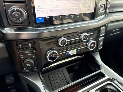 New 2026 Ford F250 Lariat image 30