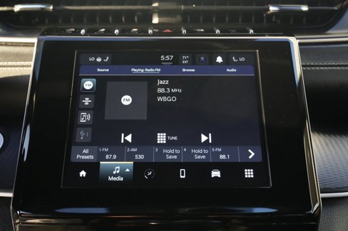 Used 2023 Jeep Grand Cherokee L Laredo image 51