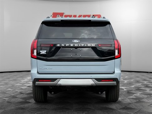 New 2025 Ford Expedition Platinum w/ Driver's Package image 4