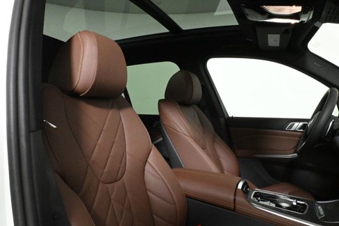 New 2026 BMW X5 xDrive50e w/ M Sport Package image 36