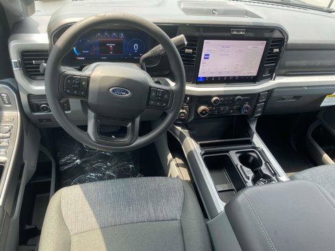 New 2025 Ford F350 XLT w/ Black Appearance Package image 12