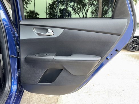 Used 2021 Kia Forte LXS image 20
