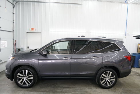 Used 2017 Honda Pilot Touring image 8