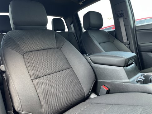 New 2026 GMC Canyon Elevation w/ Convenience Package image 15