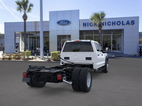 New 2025 Ford F550 4x4 Crew Cab image 8