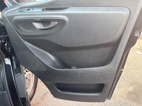 Used 2019 Mercedes-Benz Sprinter 170 Cargo image 17