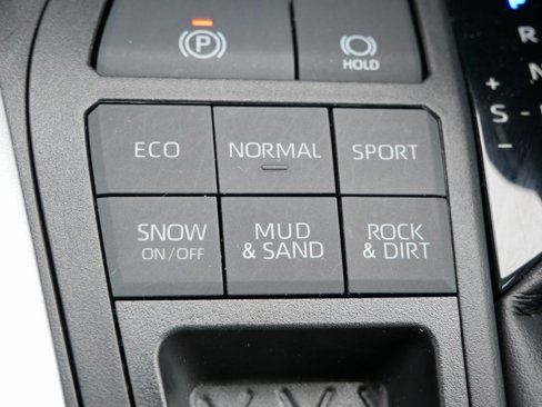 Used 2021 Toyota RAV4 XLE Premium image 26