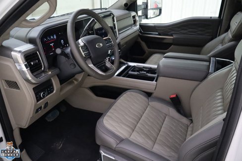 Used 2025 Ford F450 Platinum w/ Platinum Plus Package image 30