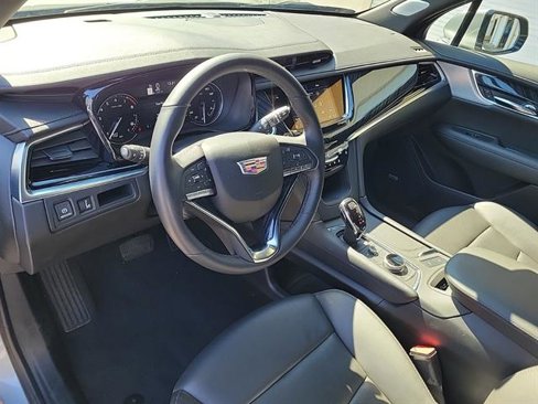 Certified 2024 Cadillac XT6 Premium Luxury image 54