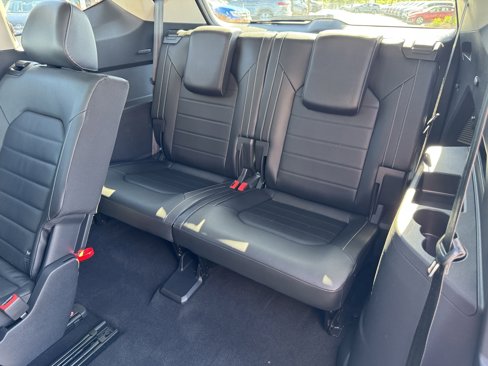 Certified 2021 Volkswagen Atlas SEL Premium image 37
