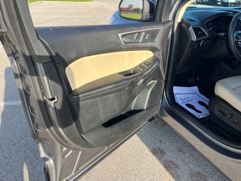 Used 2024 Ford Edge SEL image 23
