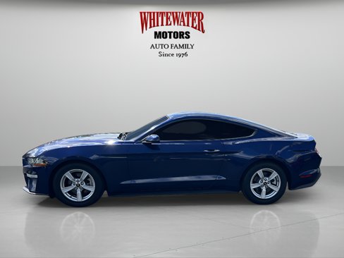 Used 2020 Ford Mustang Coupe image 2