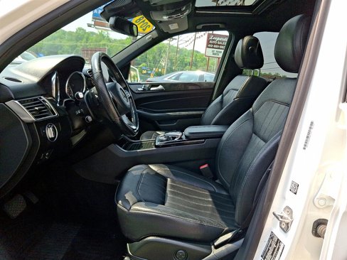 Used 2018 Mercedes-Benz GLE 350 4MATIC image 16