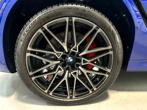 Used 2022 BMW X6 M Competition w/ Competition Package image 13