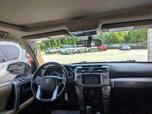 Used 2019 Toyota 4Runner 4WD image 21