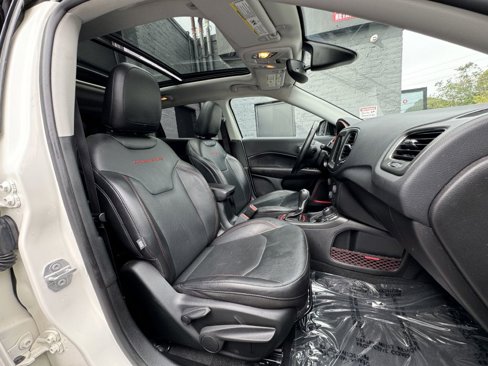 Used 2019 Jeep Compass Trailhawk w/ Leather Interior Group image 20