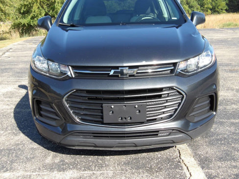 Used 2019 Chevrolet Trax LS w/ Tint and Cruise Package image 28