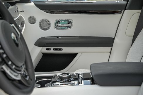 New 2025 Rolls-Royce Ghost image 19