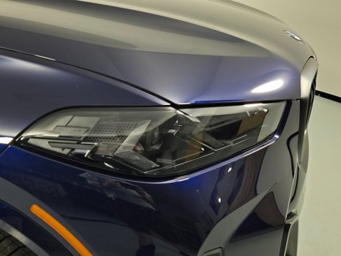 New 2026 BMW X5 M60i image 10