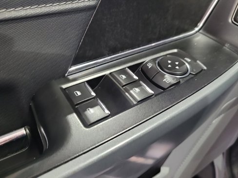 Used 2022 Ford F150 XLT image 49