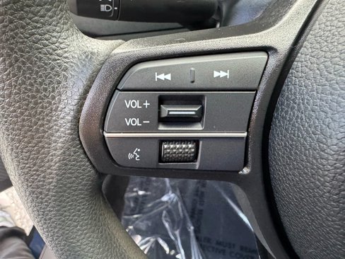 Used 2023 Honda Accord EX image 16