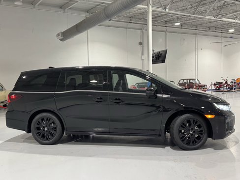 New 2026 Honda Odyssey Sport-L image 3