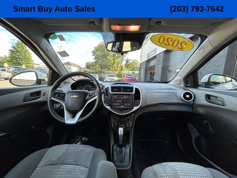Used 2020 Chevrolet Sonic LT image 18