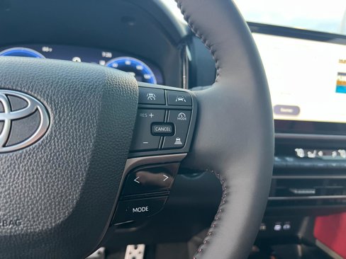 New 2026 Toyota Camry Hybrid image 19