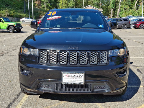 Certified 2020 Jeep Grand Cherokee Altitude image 2
