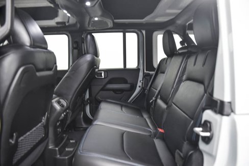 Used 2024 Jeep Wrangler Unlimited Rubicon 4xe image 12