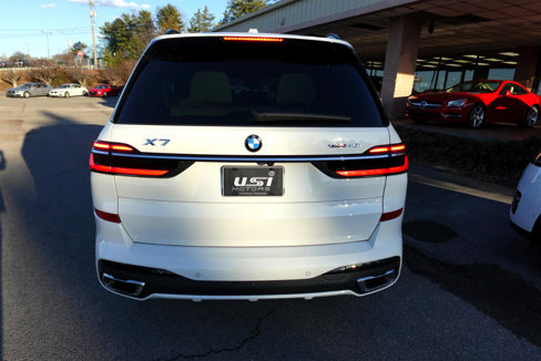 Used 2023 BMW X7 xDrive40i w/ M Sport Package image 3