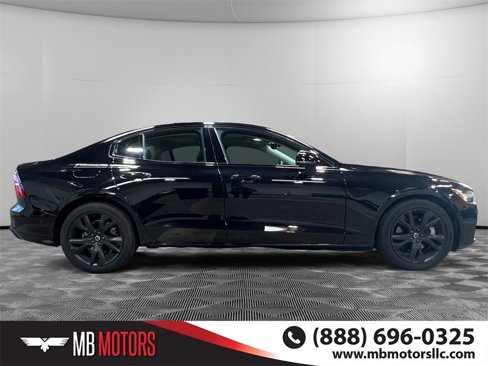 Used 2024 Volvo S60 B5 Plus image 2