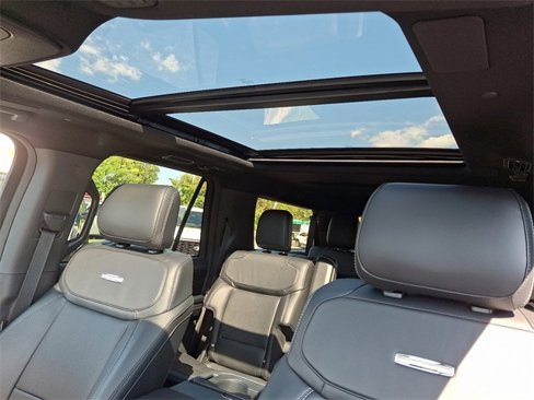 New 2025 Ford Expedition Max Platinum image 10