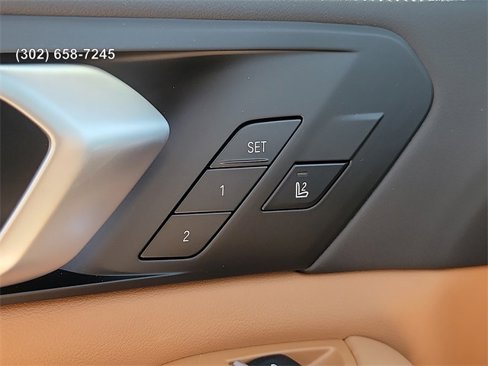Used 2025 BMW X5 M60i image 22