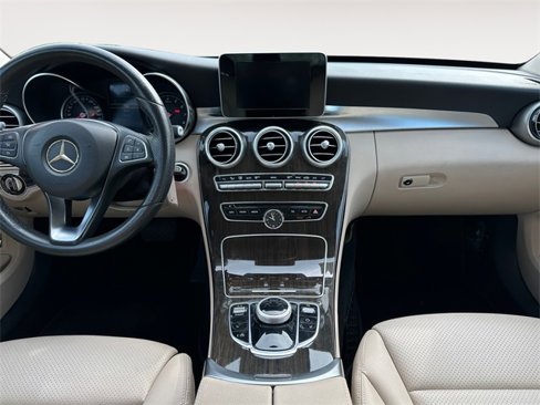 Used 2017 Mercedes-Benz C 300 Sedan image 11