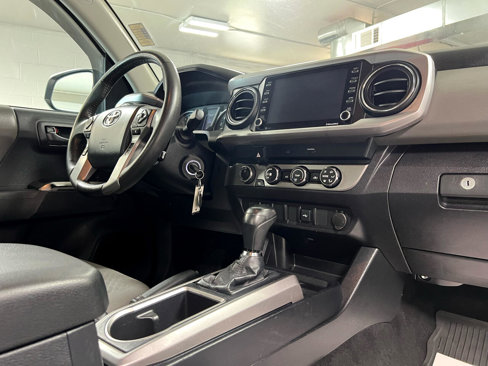Used 2020 Toyota Tacoma SR5 image 22