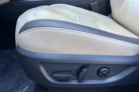New 2022 INFINITI QX50 Sensory image 12