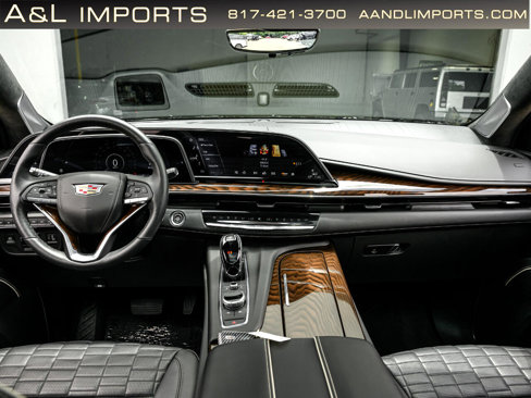 Used 2023 Cadillac Escalade ESV Sport Platinum w/ LPO, ONYX Package image 56