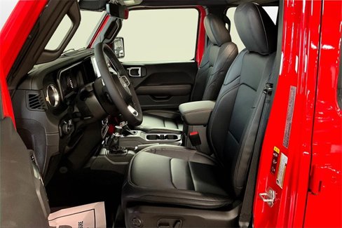 New 2025 Jeep Wrangler Sahara w/ Safety Group image 9