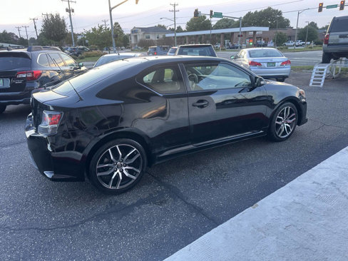 Used 2016 Scion tC image 9