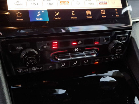 New 2025 Jeep Grand Cherokee L Limited w/ Black Appearance Package image 9