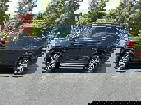 Used 2017 Honda Pilot EX-L image 3