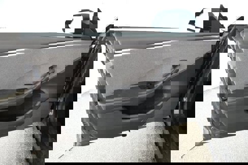 Used 2025 Tesla Model 3 Long Range image 9