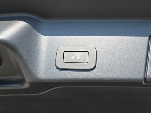 New 2026 Land Rover Range Rover Evoque Dynamic SE image 13