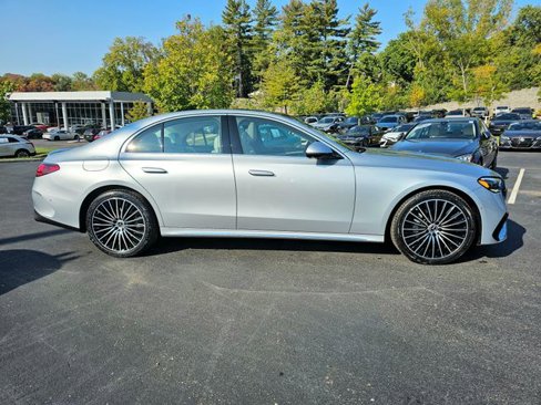 New 2026 Mercedes-Benz E 350 4MATIC Sedan image 7