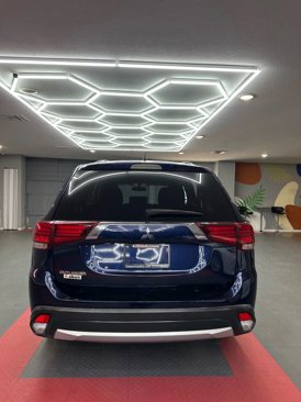 Used 2016 Mitsubishi Outlander ES image 5