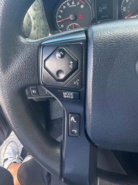 Used 2020 Toyota Tacoma SR5 image 17