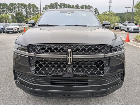 New 2025 Lincoln Navigator L Reserve w/ Jet Appearance Package image 9